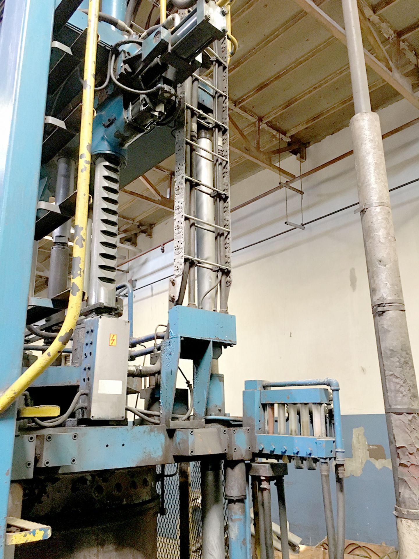 CPC INC 1101 THREE BEAM FOUR COLUMN 80 TON HYDRAULIC PRESS - Image 5 of 7