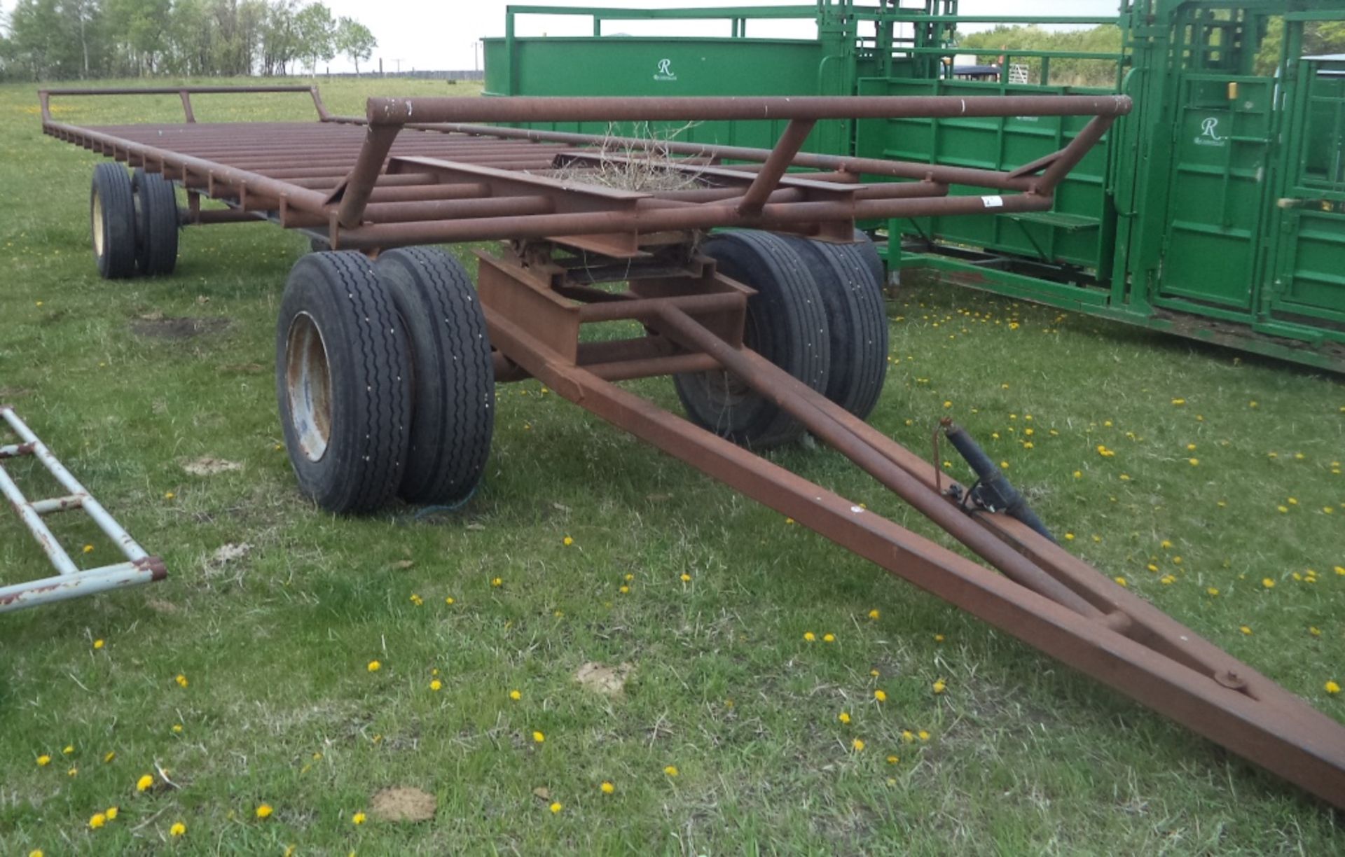 36ft Bale Trailer - Image 2 of 2