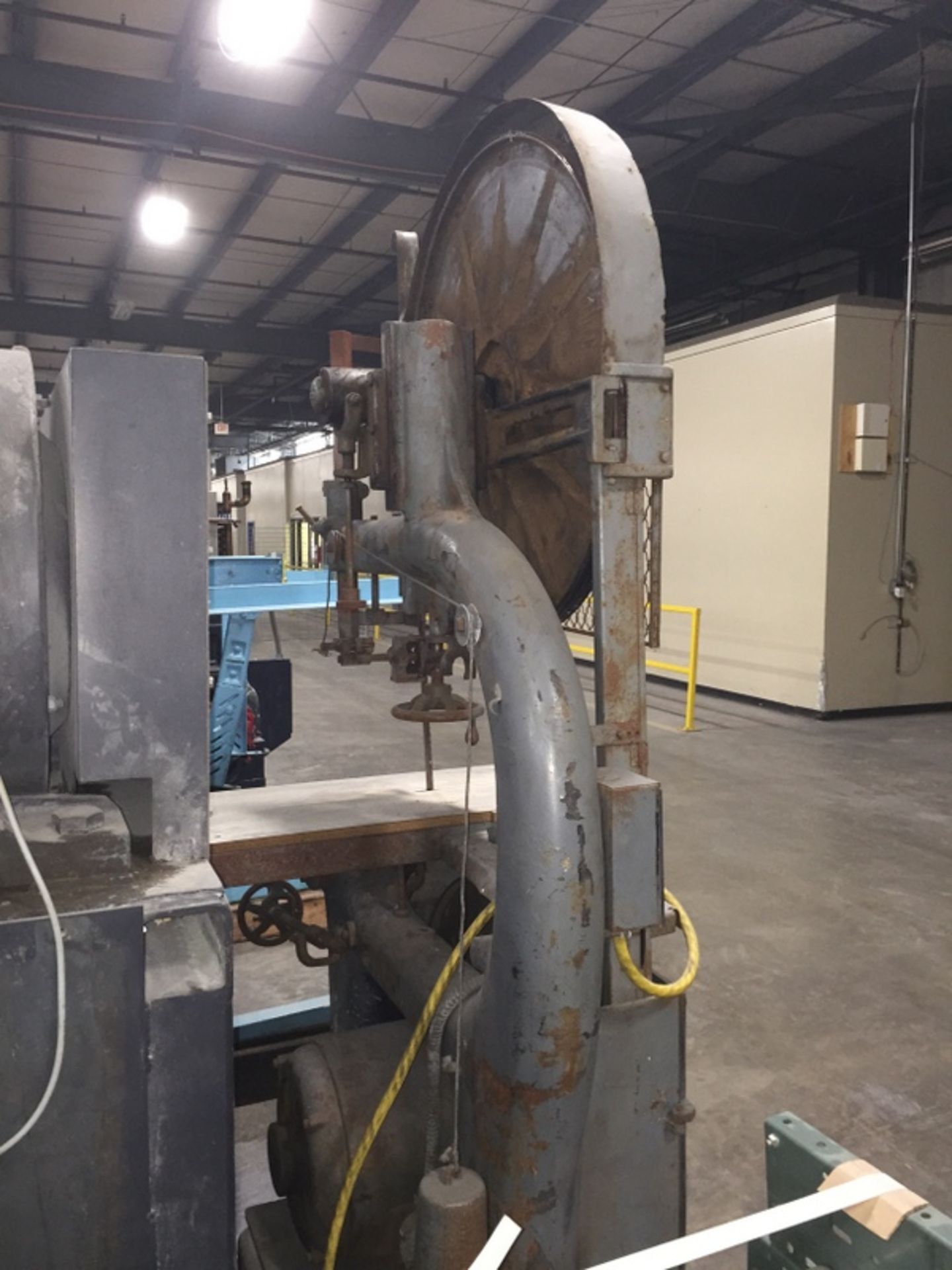 Sidney Machine Tool Vertical Band Saw, Metal Cutting, 36" Throat, 10" Capacity - Image 5 of 5