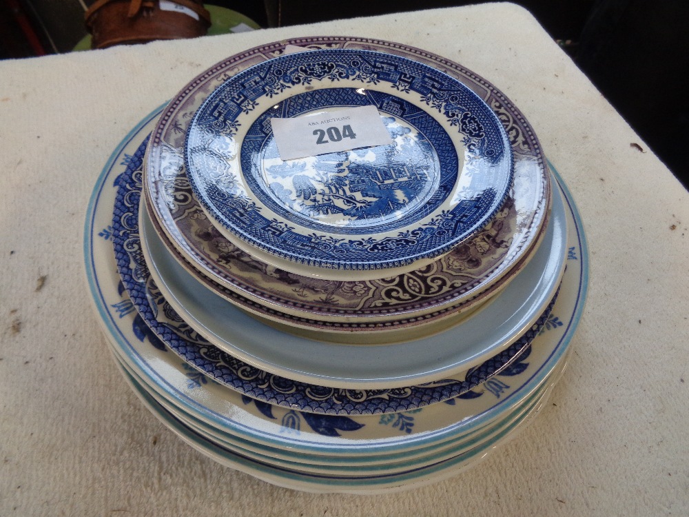 SELECTION OF PLATES