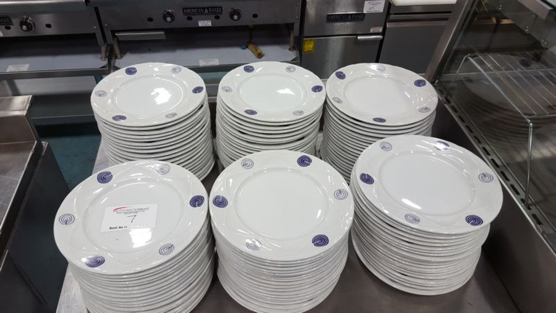 120 each - 10.5" dinner plates