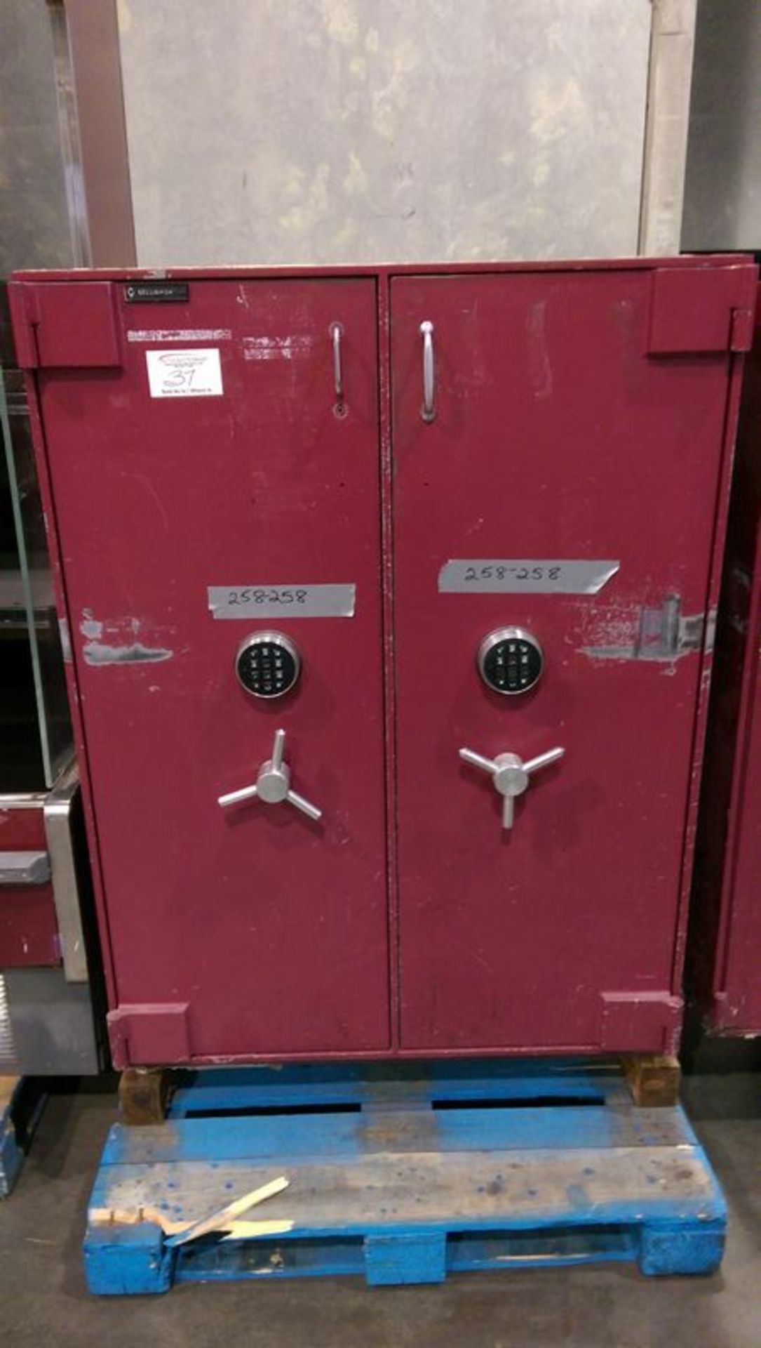 2 Door Electronic Safe with Combination