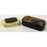 A 19th century horn and tortoiseshell veneered rounded rectangular snuff box, length 9cm,