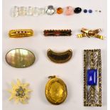 A small quantity of mainly costume jewellery including a 9ct yellow gold scarf pin set with seed