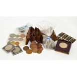 A small quantity of British coins including commemorative crowns,