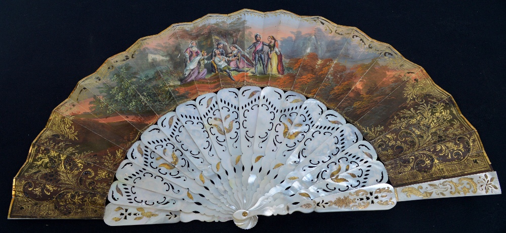 A early 19th century double sided Spanish folding fan with pierced shaped and metal inlaid guards - Image 2 of 2