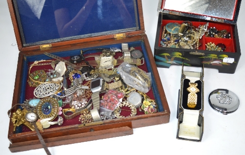 A quantity of costume jewellery and watches, to include a yellow metal framed cameo brooch, - Image 2 of 2