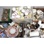 A large quantity of decorative ceramics,