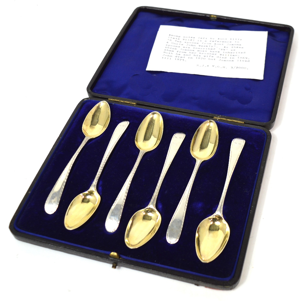 A cased set of George III hallmarked silver teaspoons, date marks rubbed, maker Hester Bateman,