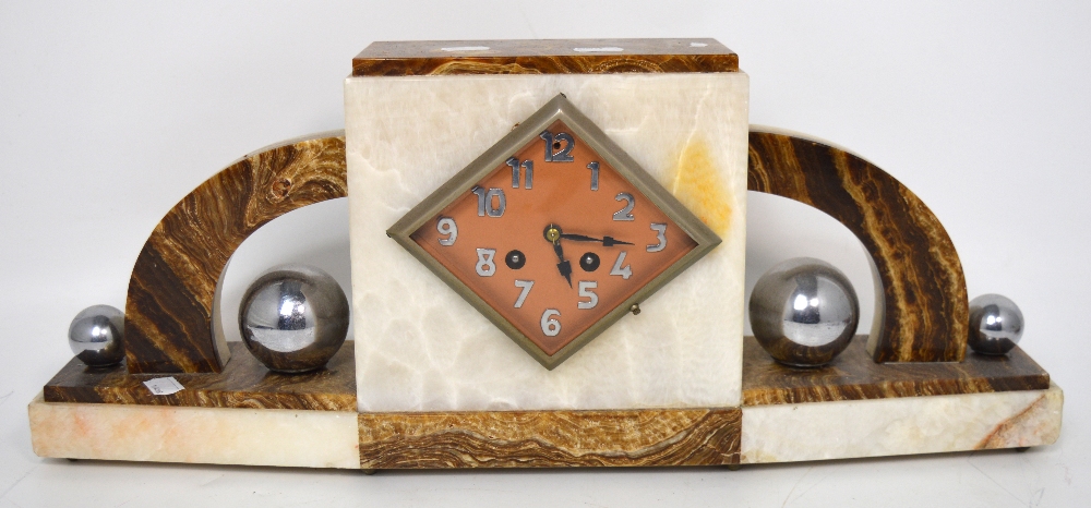 An Art Deco marble mantel clock,