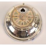 An Elizabeth II hallmarked silver bridge trump marker modelled as a ship's wheel,