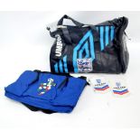 Football: large England Umbro bag, Italia 90 World Cup bag and two 1986 World Cup Pennants,