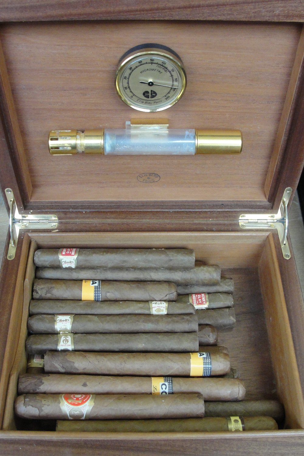 A 20th century bird's eye maple veneered cedar cigar humidor by Ellie Bleu, Paris, - Image 5 of 6