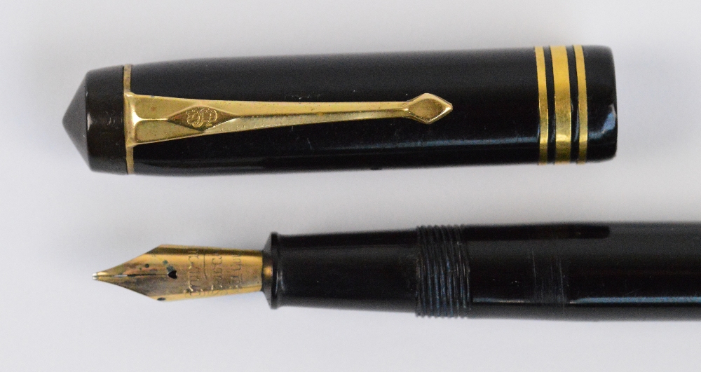 A Conway Stewart 388 fountain pen with black body and 14ct gold nib, length 12.5cm. - Image 3 of 4