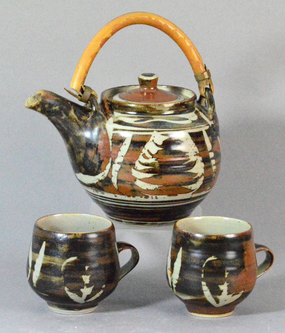 HARRY DAVIS (1910-1986) and MAY DAVIS (1914-1998) for Crowan Pottery;