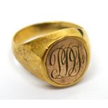 A 9ct yellow gold and enamel swivel Masonic signet ring, size P, approx 6.7g.