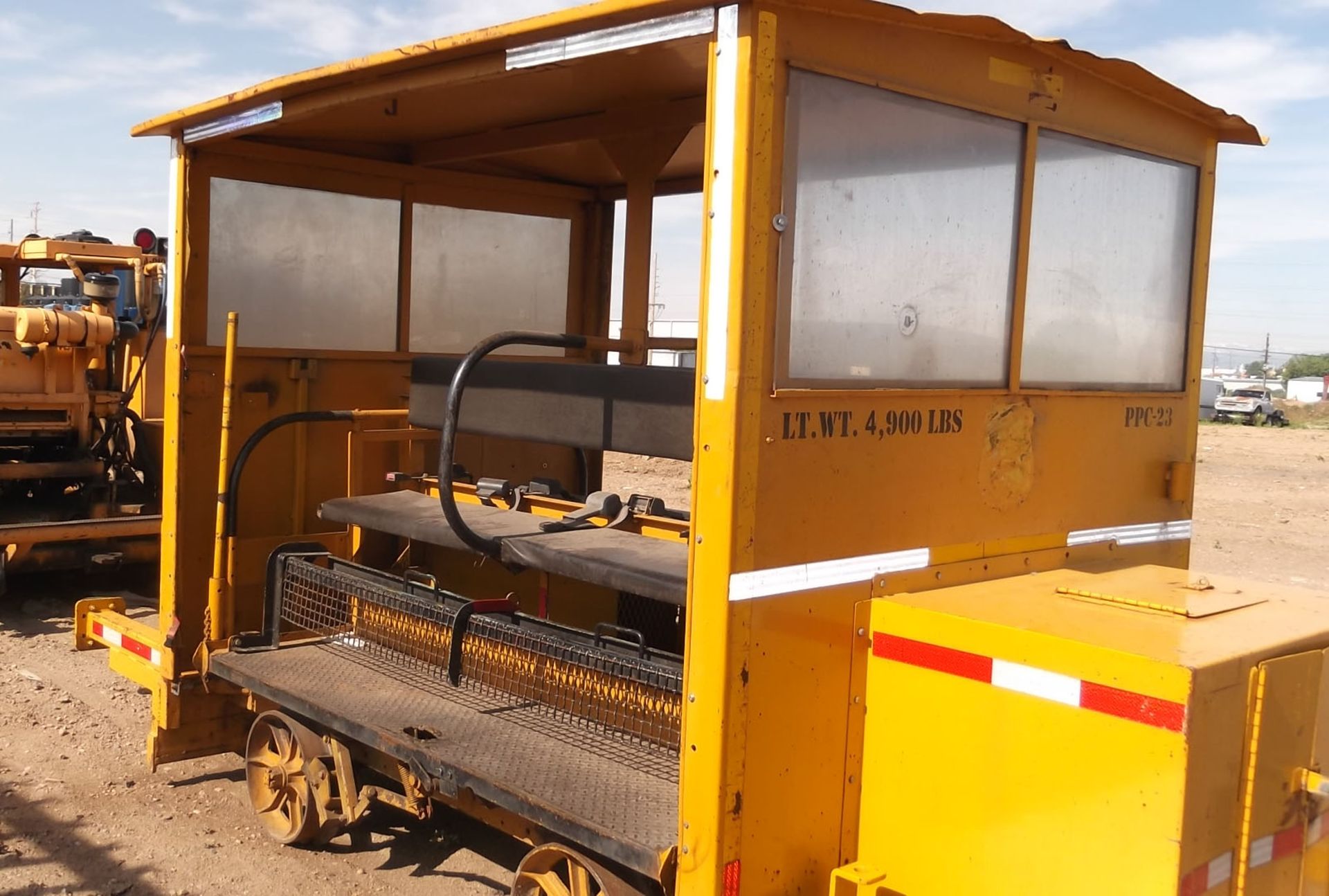 PPC 23 PERSONNEL PUSH CART With GENERATOR & AIR CONDITIONER - W/DV MO - Man/Ser# 254927 - Image 2 of 4