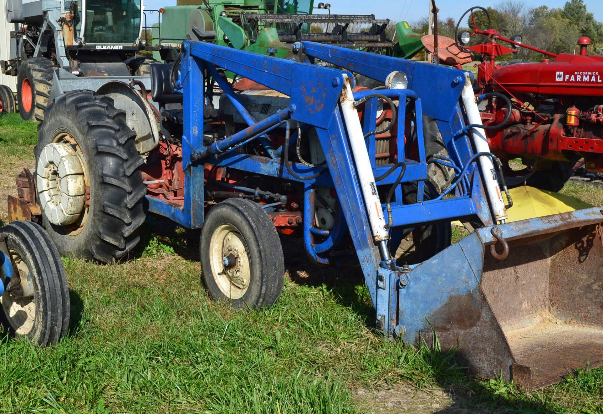 Ford 801 Power Master Tractor