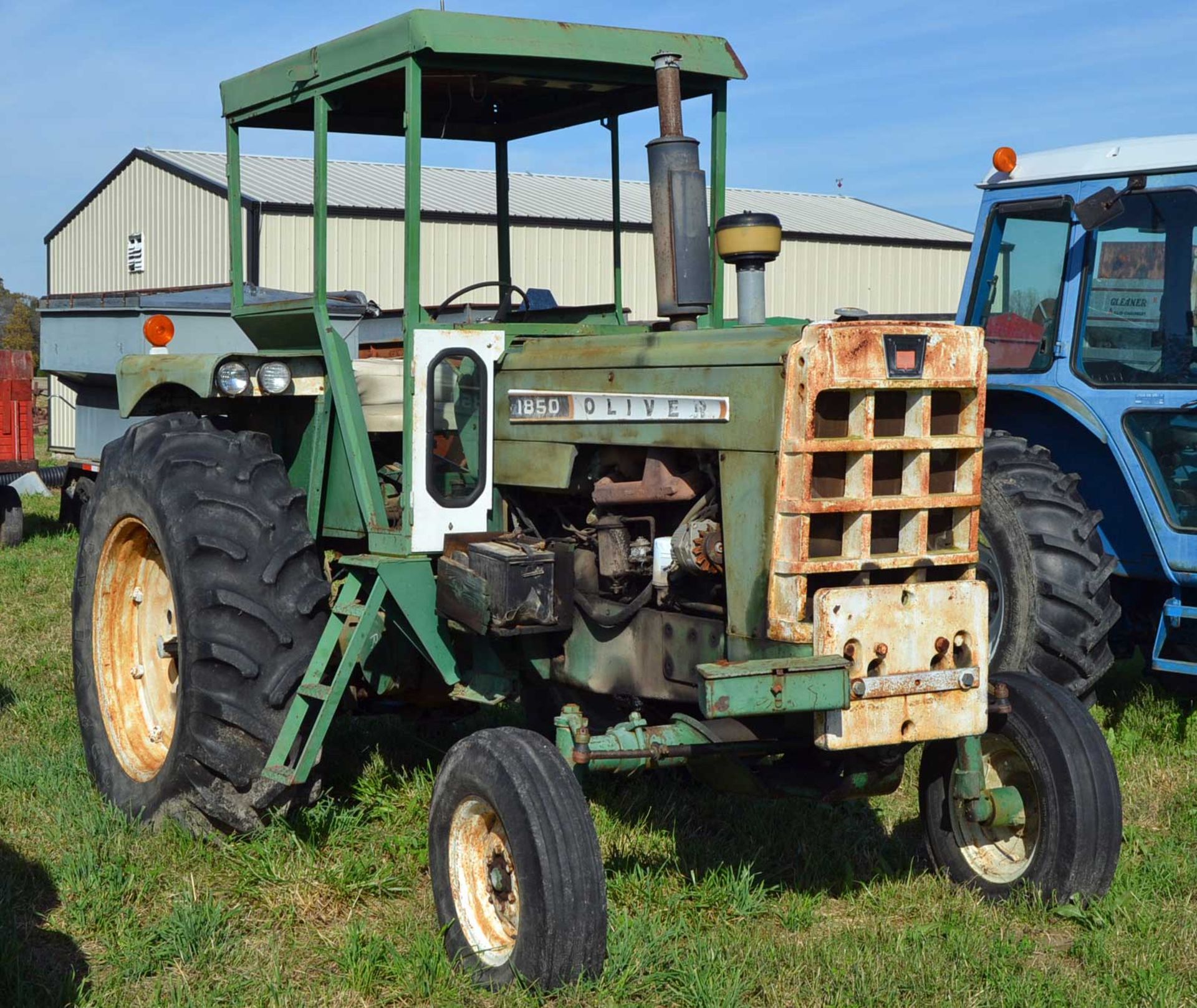 Oliver 1850 Tractor