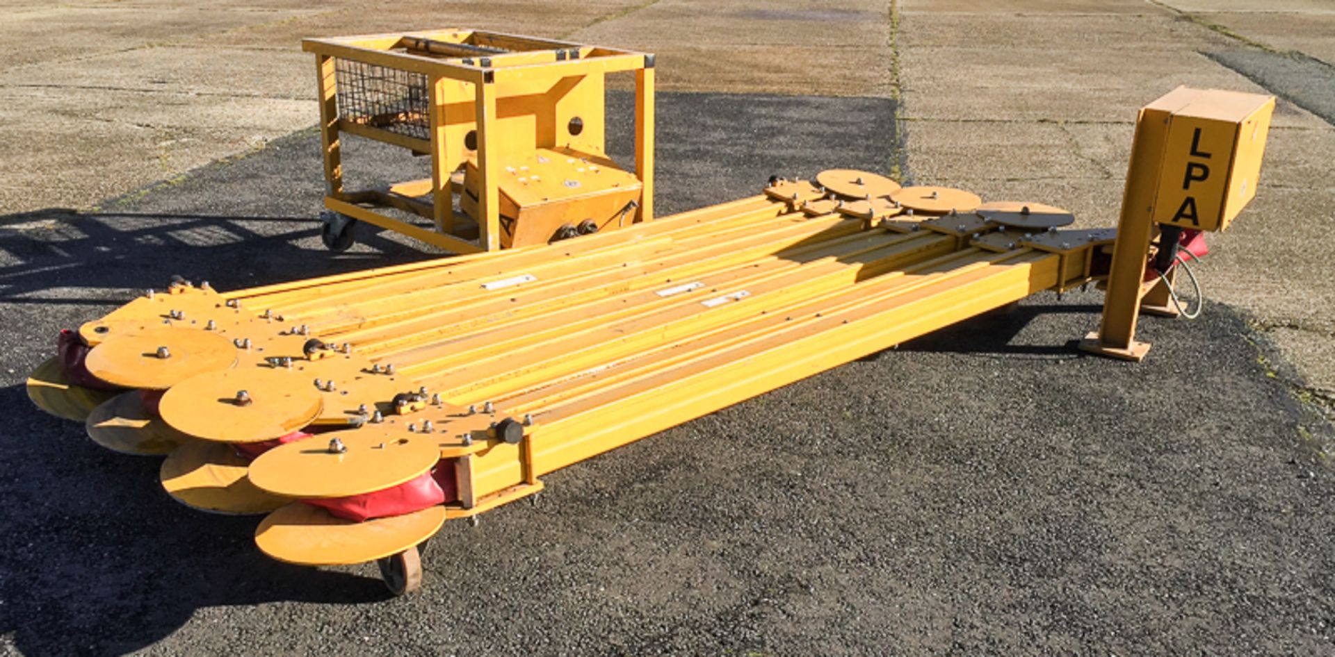 LPA Industries Ltd Airport Crocodile Cable Carrier - Image 8 of 9