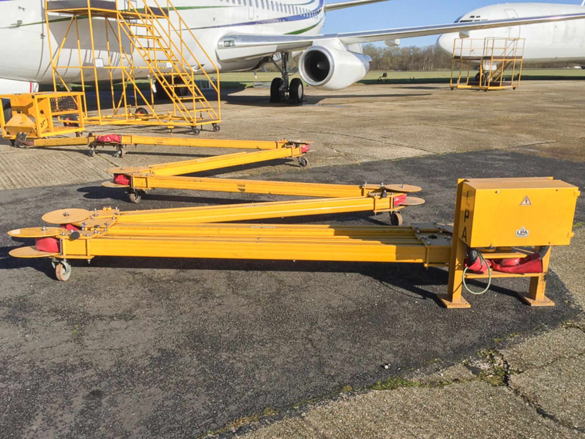 LPA Industries Ltd Airport Crocodile Cable Carrier - Image 2 of 9