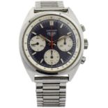 Chronograph "Heuer" 70-er Jahre. "Heuer Carrera". Stahlgehäuse und originales Stahl-