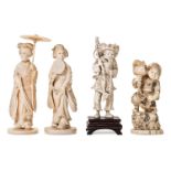 Conjunto de cuatro figuras en marfil tallado. Trabajo Chino, primera mitad del siglo XX. Compuesto