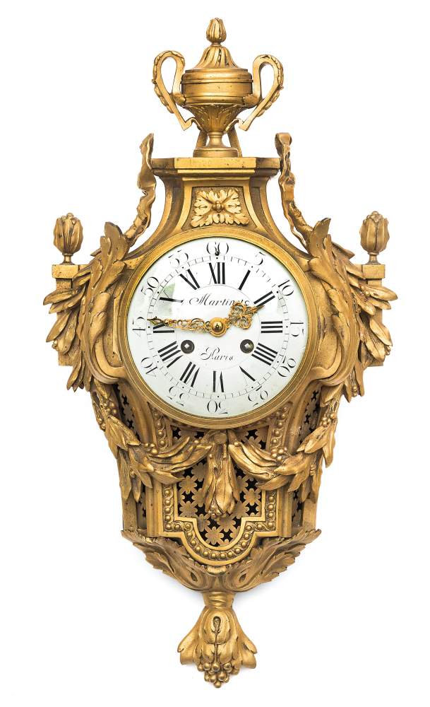 Reloj Cartel estilo Luís XVI en bronce dorado al mercurio. Trabajo Francés, Siglo XIX. Esfera en