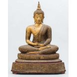 Buda Tailandés realizado en bronce. Finales del Siglo XIX - Principios del Siglo XX. Presenta