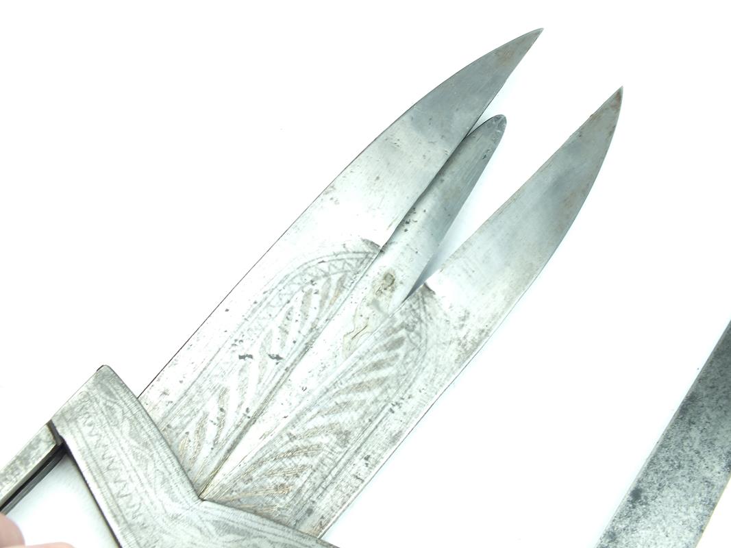 A Scissors Katar, of characteristic form with traces of silver damascene decoration, together with a - Image 3 of 9