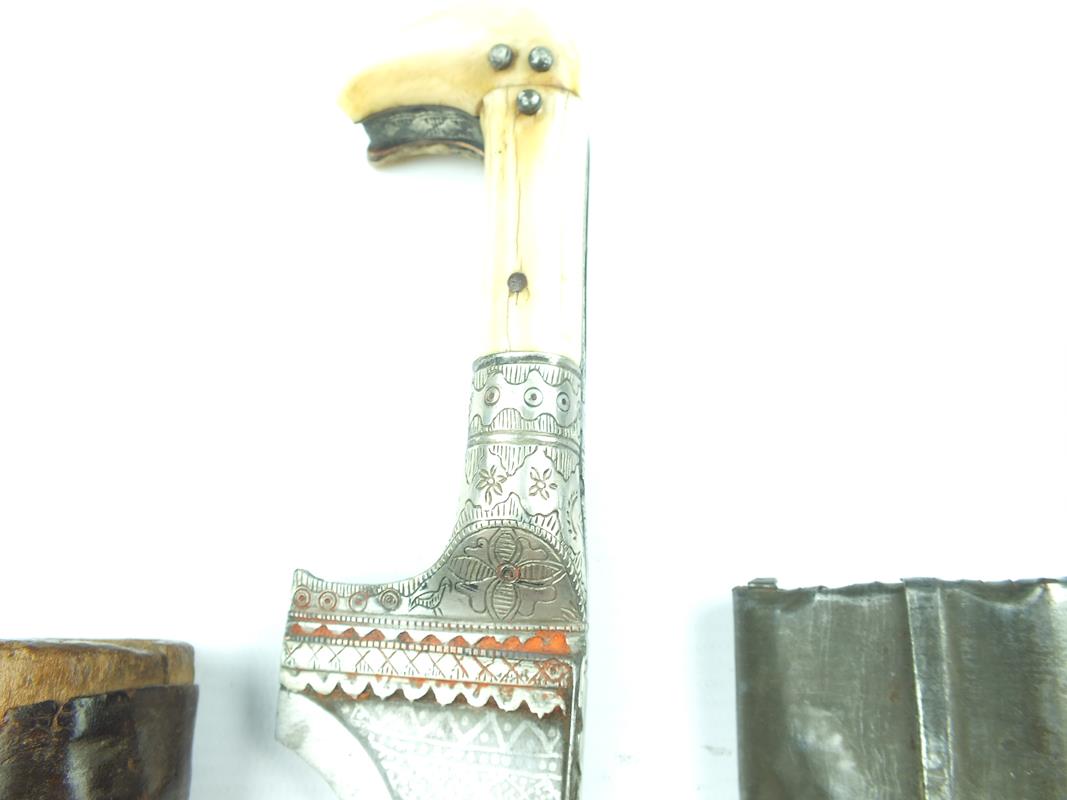 Three various Afghan Choora daggers, each with T-section blade, two with etched decoration, - Image 7 of 9