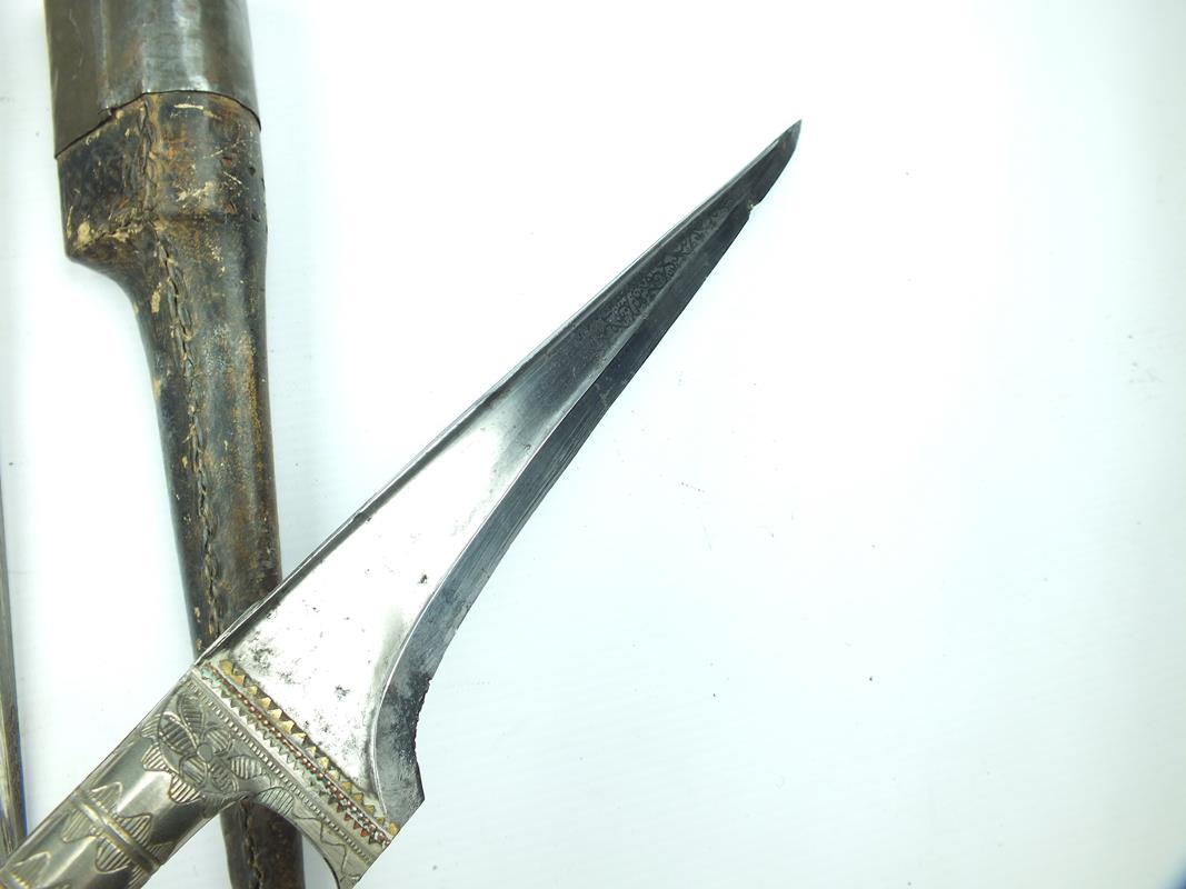 Three various Afghan Choora daggers, each with T-section blade, two with etched decoration, - Image 4 of 9