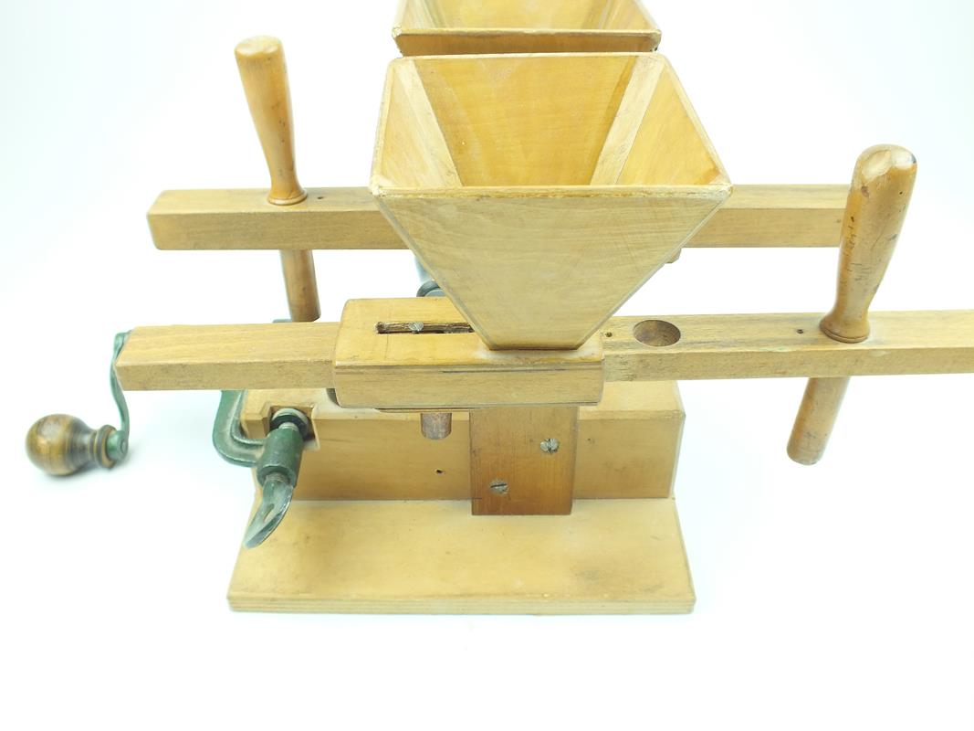 An unusual bench mounted wooden and iron shot dispenser reloading machine, the handmade box wood - Image 5 of 9