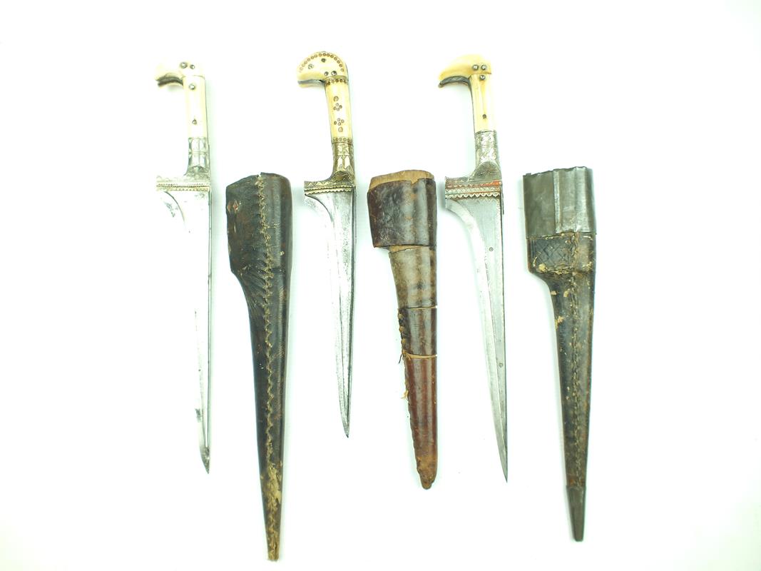 Three various Afghan Choora daggers, each with T-section blade, two with etched decoration, - Image 2 of 9