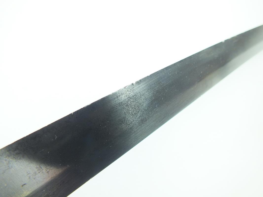 A Japanese Military Katana, 61.5cm curved blade with two mekugi-ana, fully bound tsuka with military - Image 8 of 9