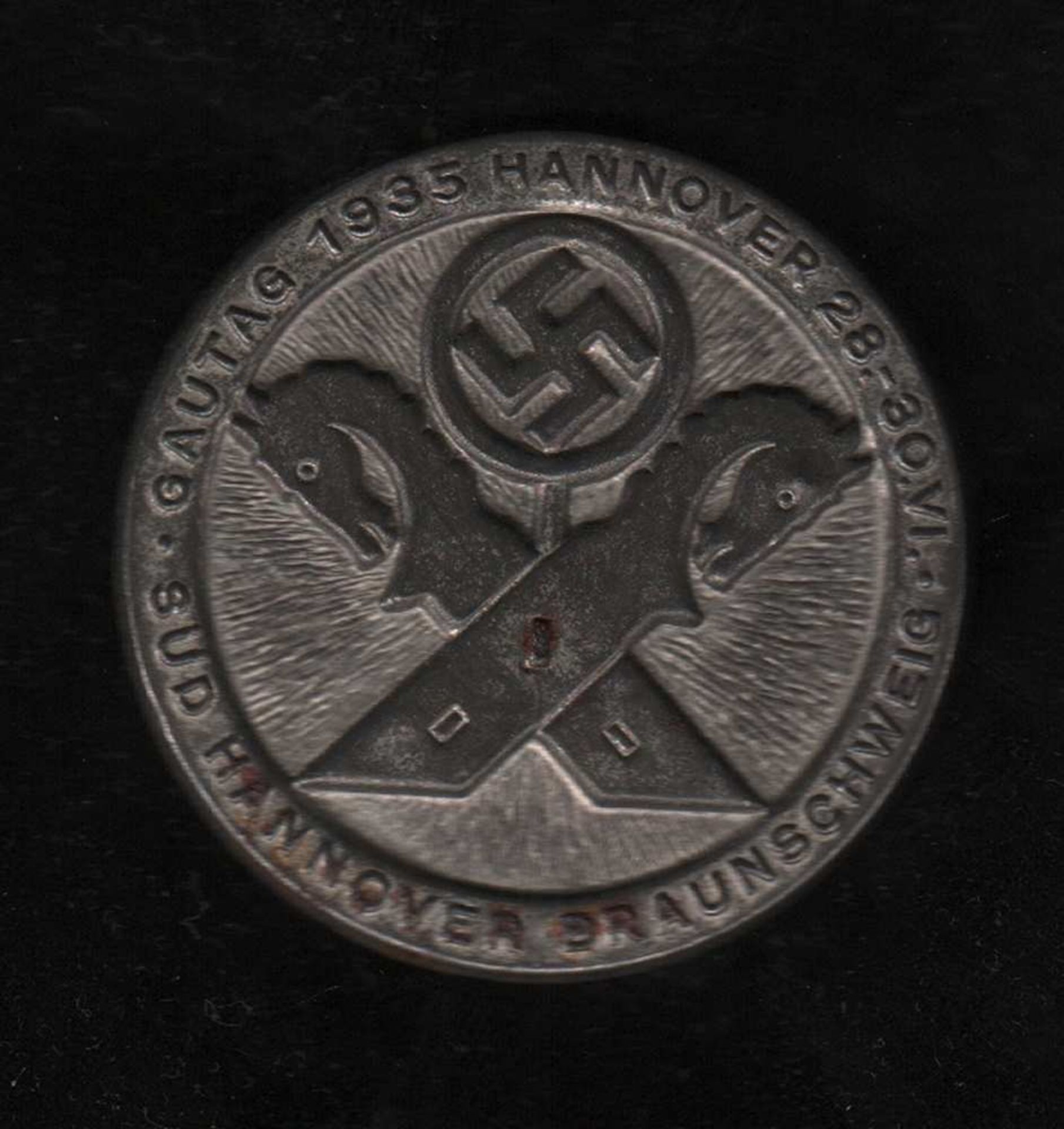 # Braunschweig. Abzeichen aus Metall zum 15. Deutschen Bundeskegeln in Braunschweig 1912. Größe: - Image 2 of 4