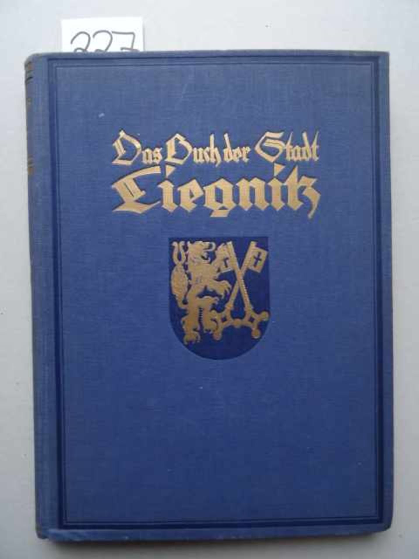 Polen.- Die Stadt Liegnitz. Hrsg. v. E. Stein. Berlin, Deutscher Kommunal-Verlag, 1927. 312 S. Mit