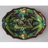 Bernard Palissy (1510-1589)-attributed, Ceramic dish with a snake, frons, leaves, snails and