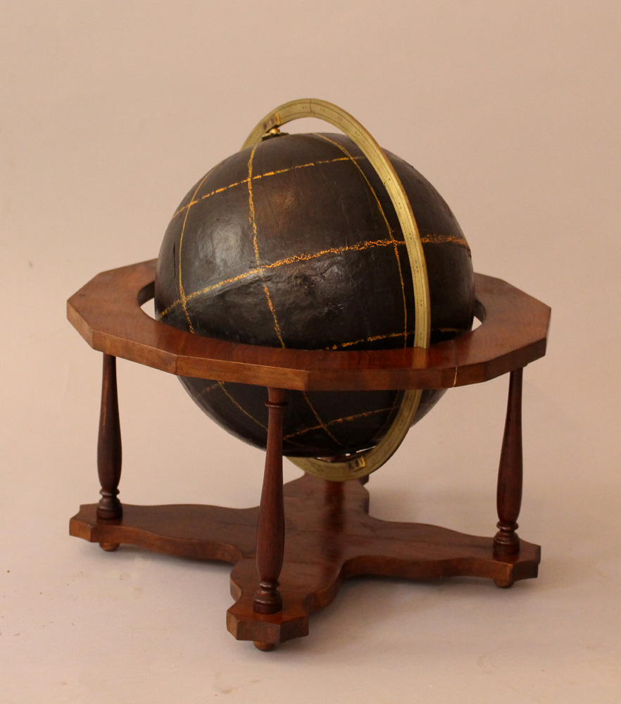 Globe in Renaissance manner with meridians, black with orange drawed lines; in bronze ring; on - Image 2 of 3