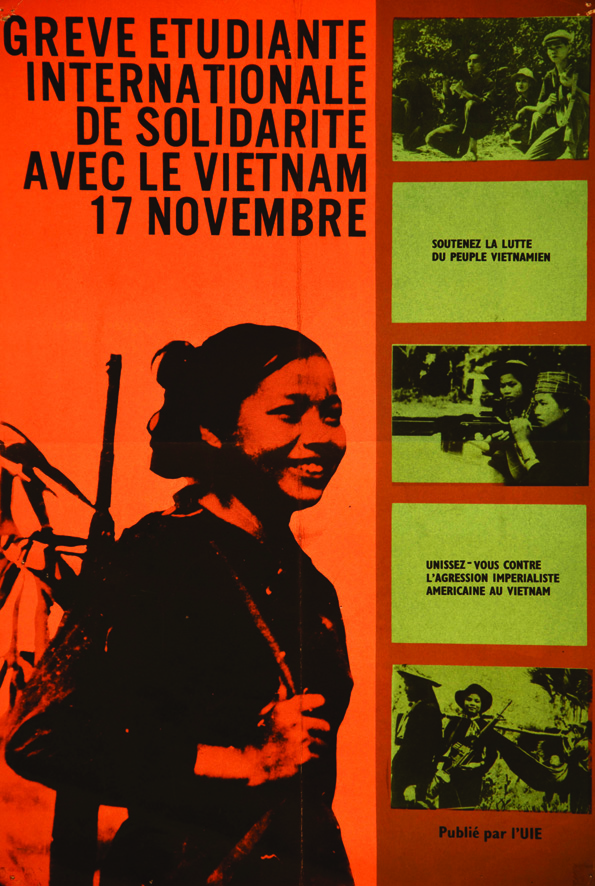 Grève Etudiante de solidarité avec le Vietnam vers 1970 1 Affiche Non-Entoilée / Poster on Paper not