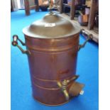 AN EARLY 20TH CENTURY COPPER URN with brass tap and timber handles. (Sir Malcolm's Kitchen).