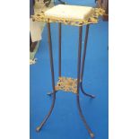 AN EARLY 20TH CENTURY BRASS TABLE with a marble top.