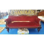 A GOOD QUALITY EARLY VICTORIAN SETTEE with a shaped and carved back and arms, standing on turned and