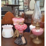 FOUR VARIOUS VICTORIAN & LATER OIL LAMPS.