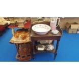 A VERY NICE 20TH CENTURY SERVING TROLLEY with detailed marquetry inlay to the top along with a mid