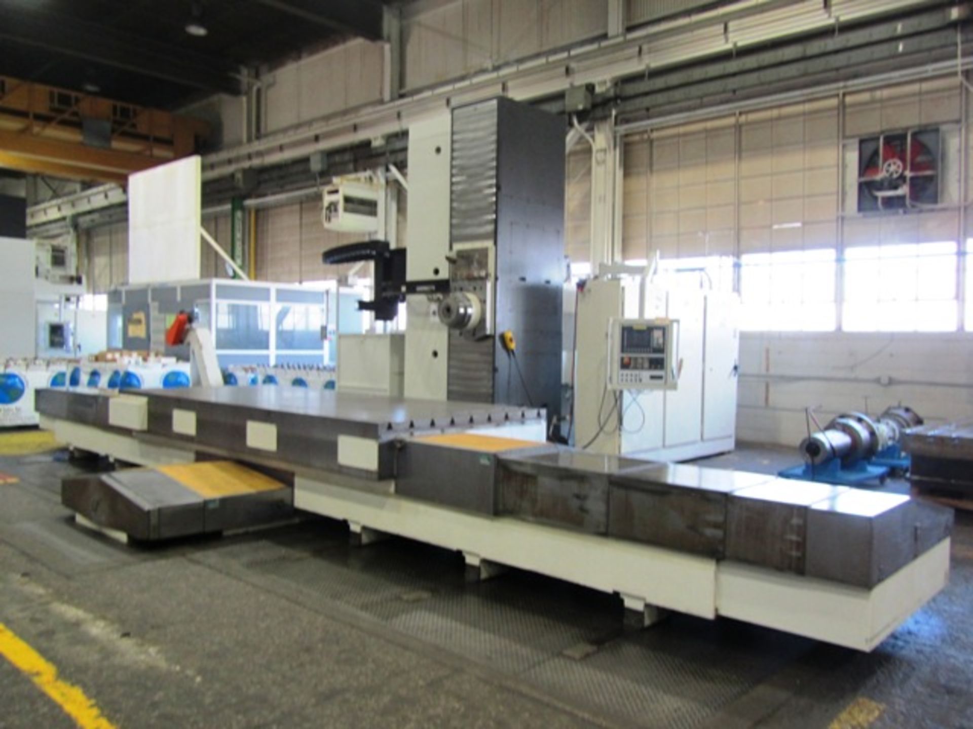 Giddings & Lewis Model PT 1800 6.1'' CNC Table Type Horizontal Boring Mill with 71'' x 165'' - Image 3 of 4