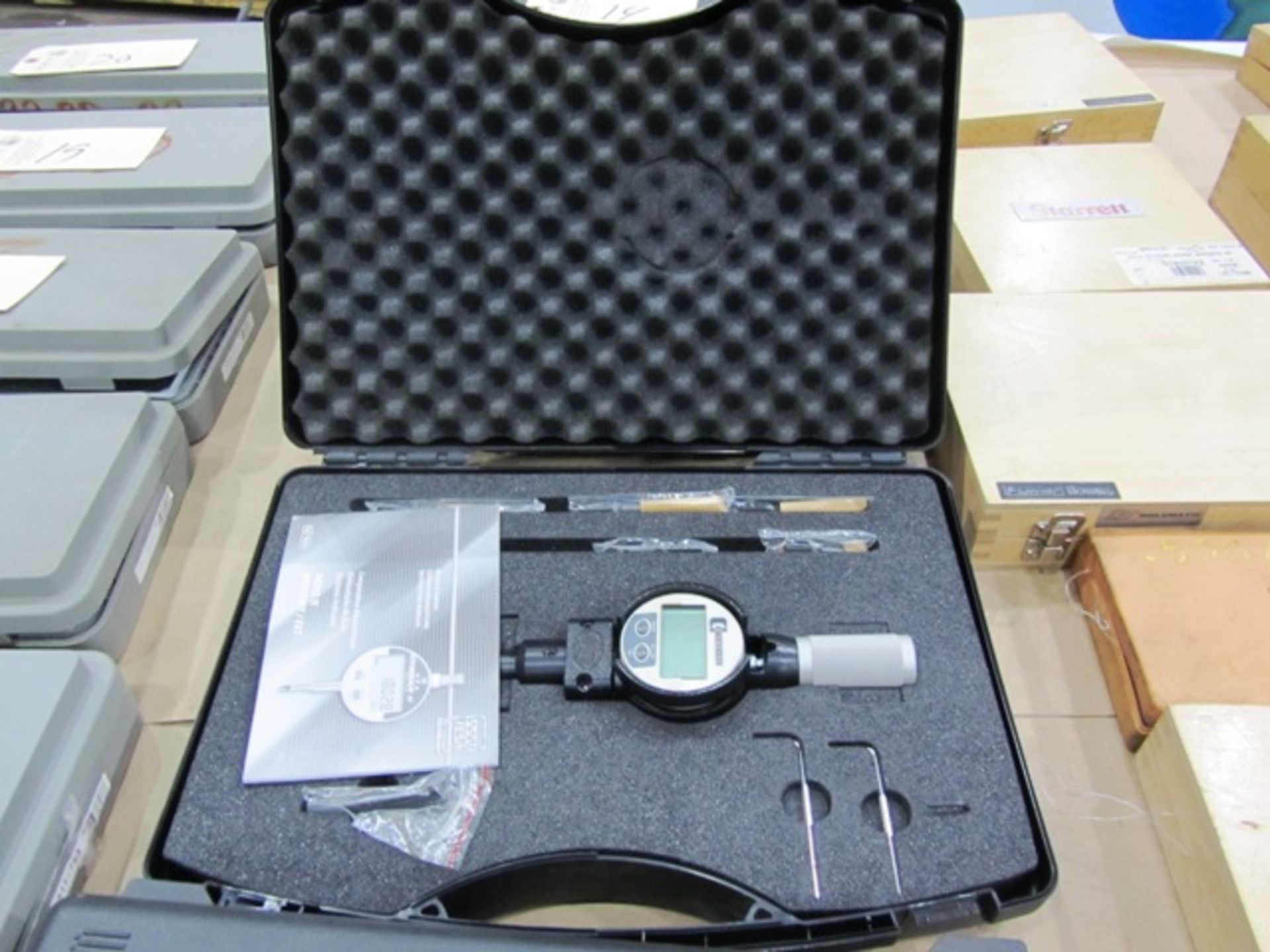 Standard/Tesa 3''-6'' Digi Bore Gauge