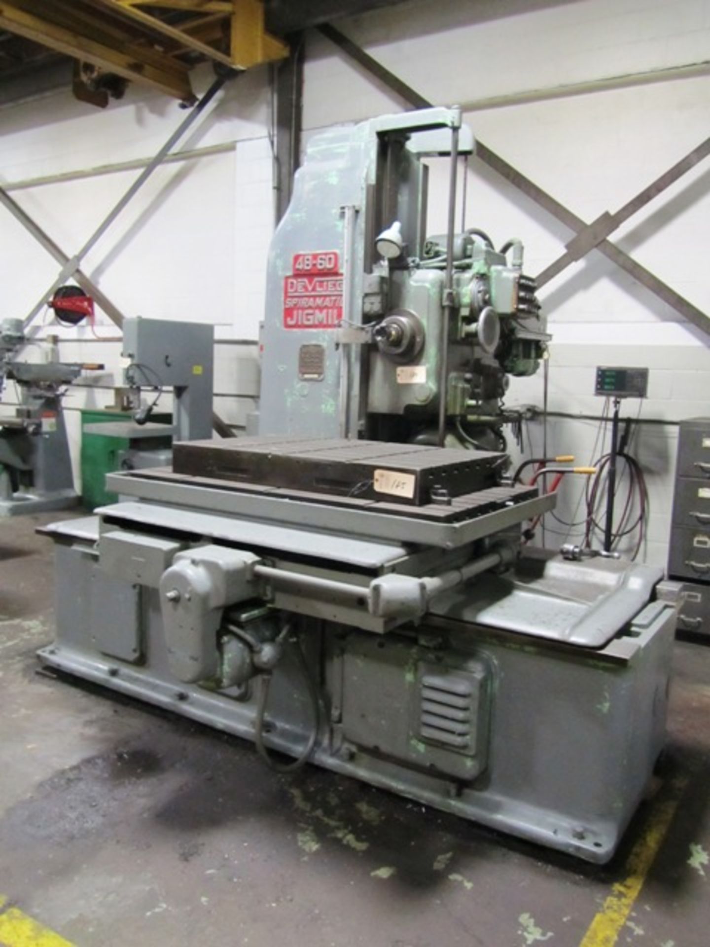 Devlieg Spiramatic Jig Mill with Approx 46'' Y-Axis, 60'' X-Axis, 17'' Z-Axis Travels, 50 Taper