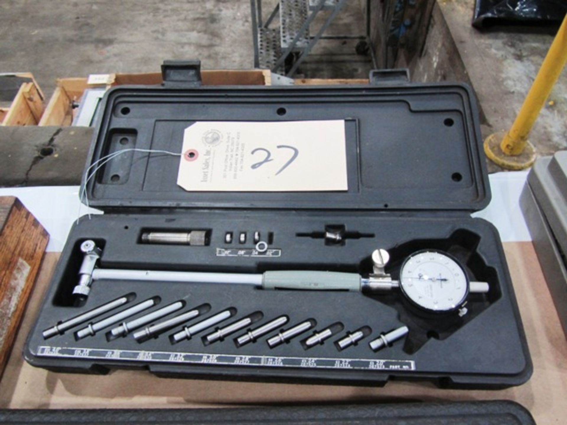 Mitutoyo 2''-4'' Dial Bore Gauge