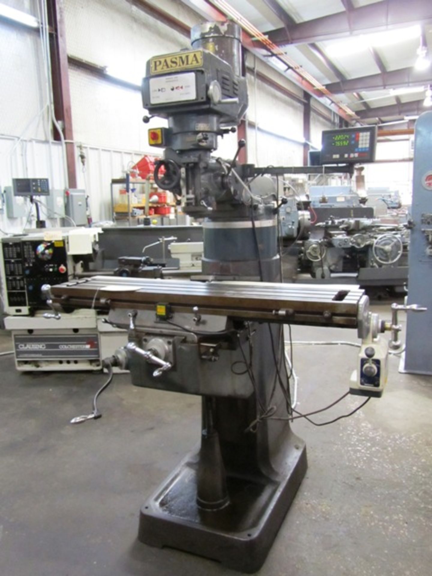 Pasma Model TUM-20 VS Vertical Knee Milling Machine with R-8 Spindle Speeds Variable to 4200 RPM,